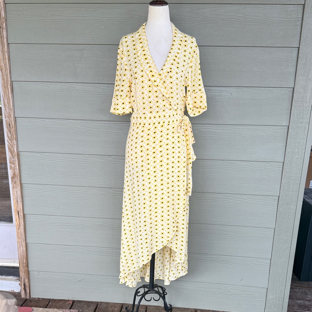 Ganni Floral Short Sleeve Wrap Dress - Picture 2 of 11